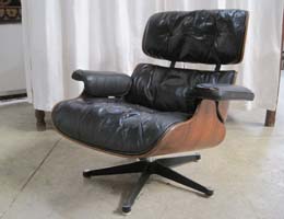 Fauteuil design Charles et Ray Eames 1954