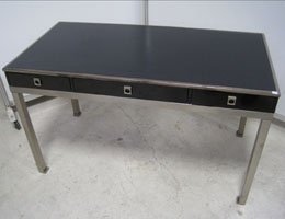 Bureau plat en métal chromé