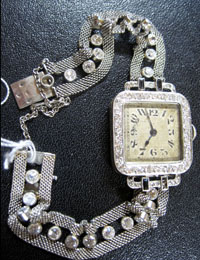 Montre bracelet de dame en platine