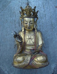 Statuette de boddhisattva en bronze doré et polychromie