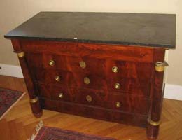 Commode de style Empire